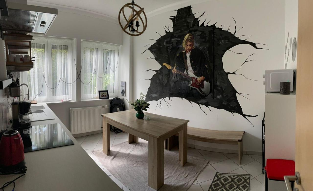 Legends Apartment FDH Екстериор снимка